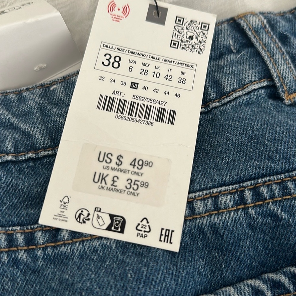 NWT Zara mid ride straight leg jeans